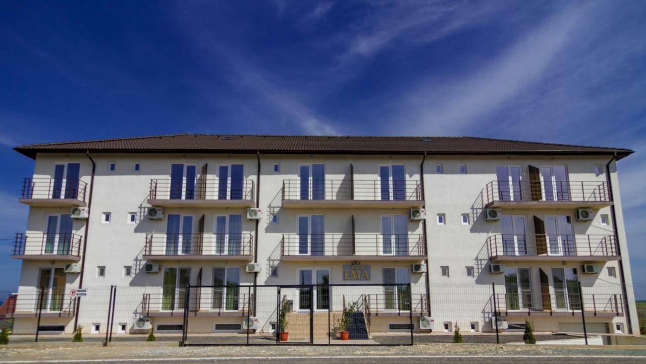 Hotel Ema Vama Veche Exteriér fotografie